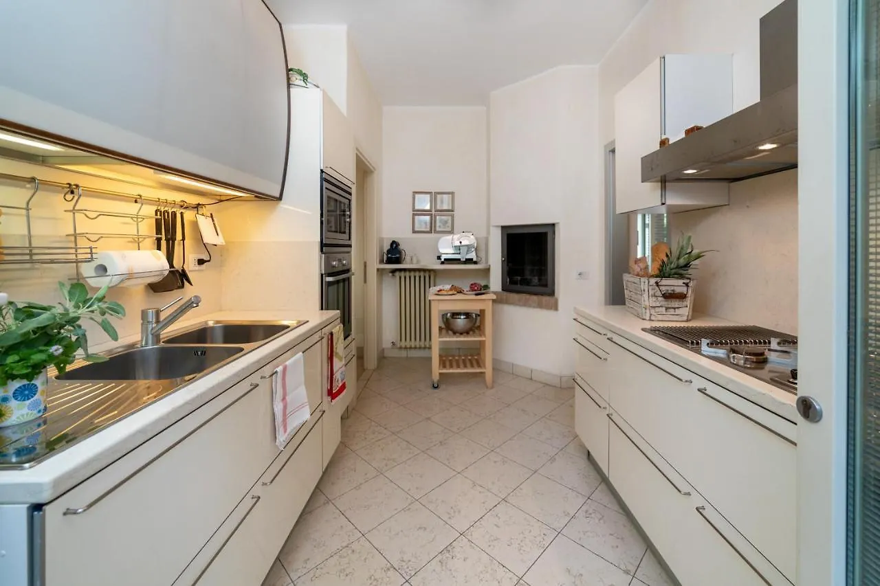 Villa Infinity - Regarda Travel Bardolino